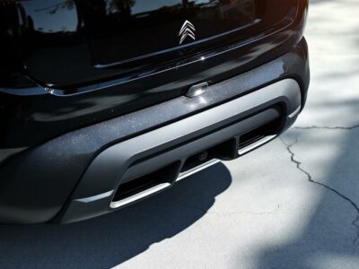 découvrez nos conseils pour choisir la meilleure caméra de recul adaptée à votre citroën c5 aircross et améliorez votre sécurité et confort de conduite.