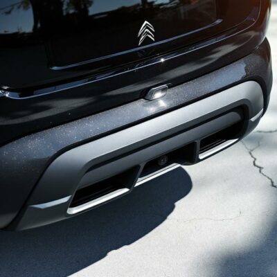 découvrez nos conseils pour choisir la meilleure caméra de recul adaptée à votre citroën c5 aircross et améliorez votre sécurité et confort de conduite.