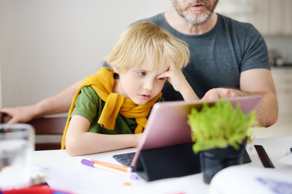 enfant souffrant d'autisme