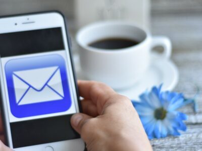 envoyer un mail à un smartphone