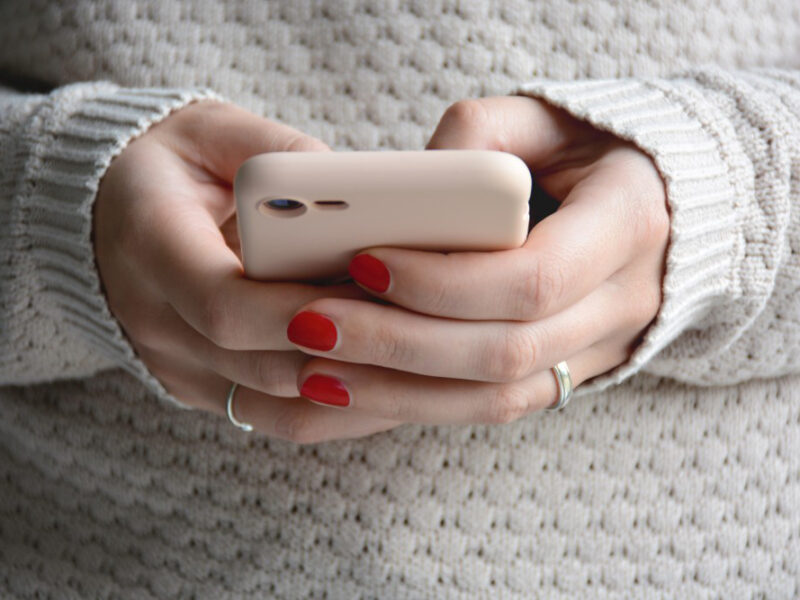 Logiciel pour contrôler un téléphone portable à distance