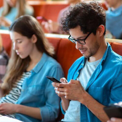 téléphones étudiants